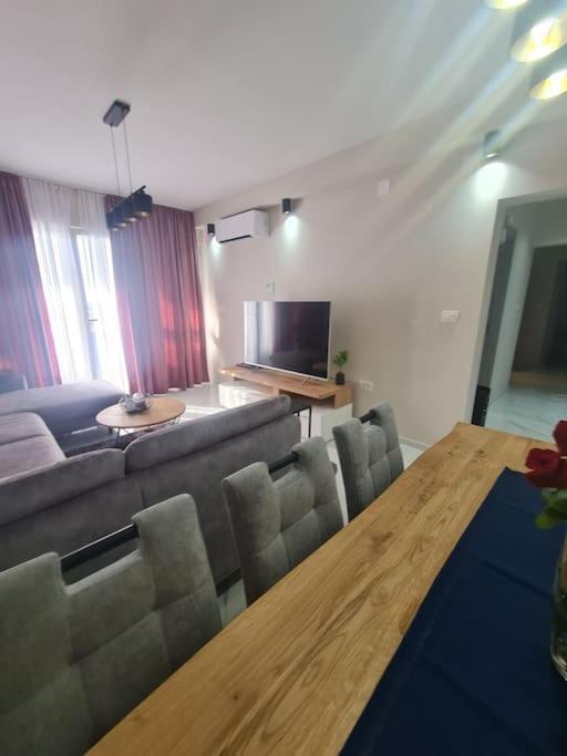Mias Luxury Apartment Rijeka Exterior foto